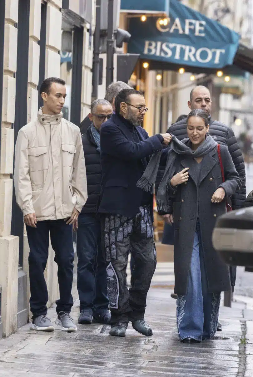Le Roi Mohammed VI à Paris : un moment de bonheur en famille Le Roi Mohammed VI à Paris : un moment de bonheur en famille