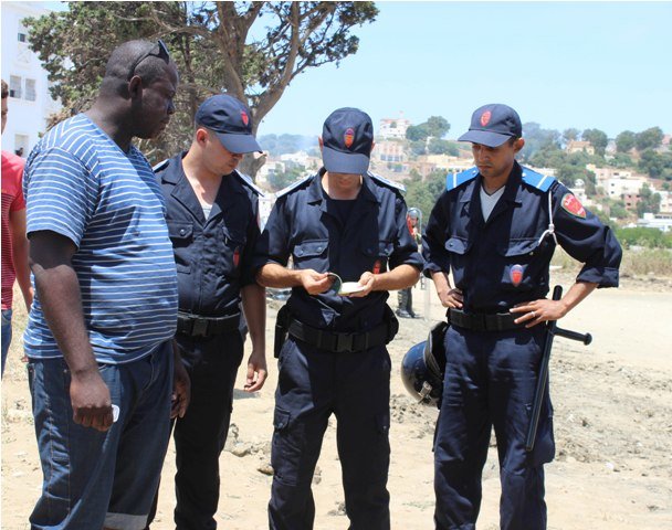 Vaste opération de police à Tanger à l’encontre de ressortissants subsahariens Vaste opération de police à Tanger à l’encontre de ressortissants subsahariens
