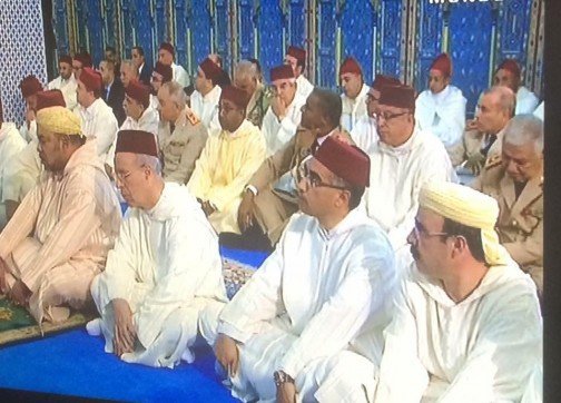 El Omari à la prière du vendredi présidée par le Roi à Fnideq El Omari à la prière du vendredi présidée par le Roi à Fnideq