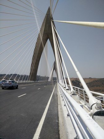 Rabat: “Affluence importante” au niveau du nouveau pont à haubans Rabat: “Affluence importante” au niveau du nouveau pont à haubans