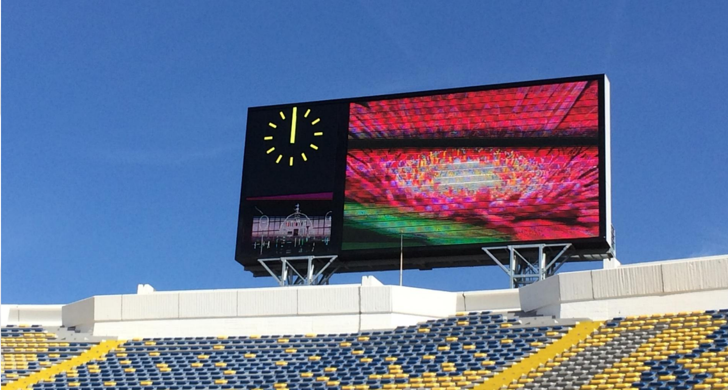 Le derby se jouera prochainement à Casablanca dans un stade relooké Le derby se jouera prochainement à Casablanca dans un stade relooké