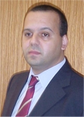 Qui est Nabil Lakhdar, nouveau DG des Douanes? Qui est Nabil Lakhdar, nouveau DG des Douanes?