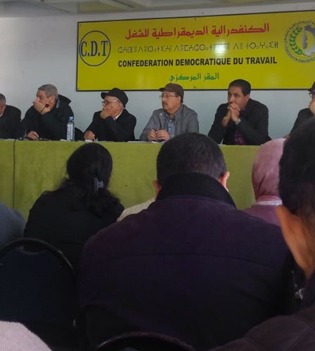 Le gouvernement propose une hausse du SMIG de 10% aux syndicats Le gouvernement propose une hausse du SMIG de 10% aux syndicats