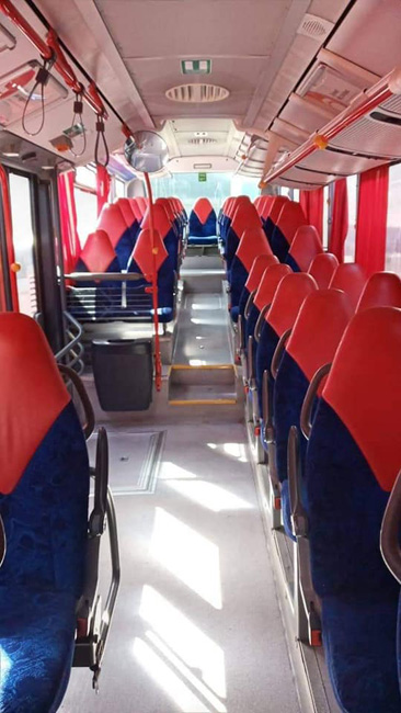 Casablanca: Les bus d'occasion arrivent au dépôt de Mâarif Casablanca: Les bus d'occasion arrivent au dépôt de Mâarif