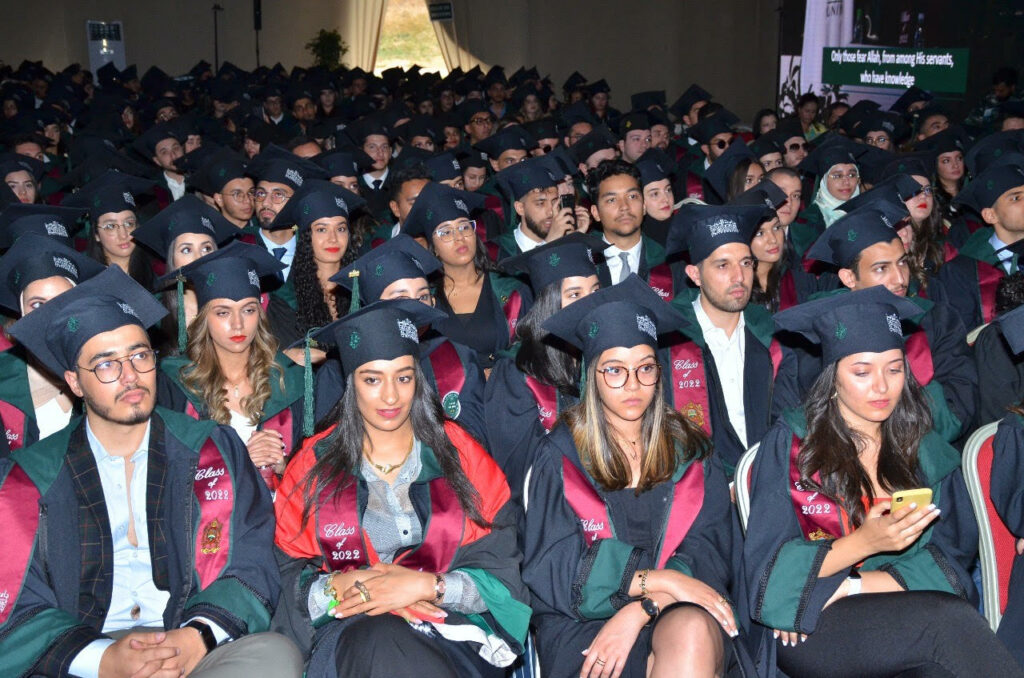 Après deux ans de pandémie, l’Université Al Akhawayn célèbre ses trois promotions Après deux ans de pandémie, l’Université Al Akhawayn célèbre ses trois promotions