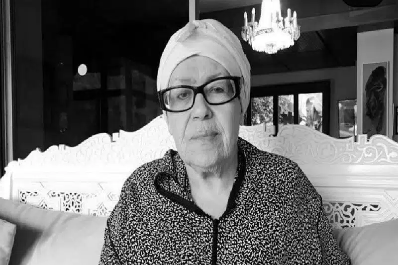 En présence du Prince Moulay Rachid, funérailles à Casablanca de la fille de Abdelkrim El Khattabi En présence du Prince Moulay Rachid, funérailles à Casablanca de la fille de Abdelkrim El Khattabi