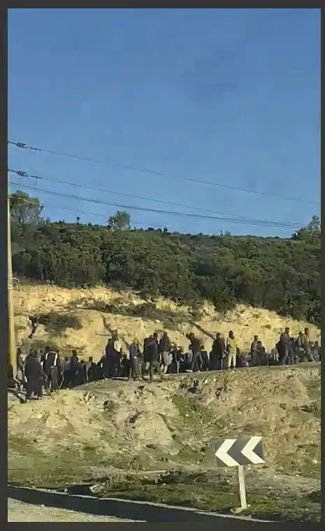 La force publique déjoue une tentative d'assaut vers Sebta, menée par un millier de migrants La force publique déjoue une tentative d'assaut vers Sebta, menée par un millier de migrants