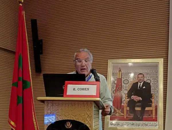 Astrazeneca : voici les raisons du retrait de la vente du vaccin anti-Covid (Dr Robert Cohen) Astrazeneca : voici les raisons du retrait de la vente du vaccin anti-Covid (Dr Robert Cohen)