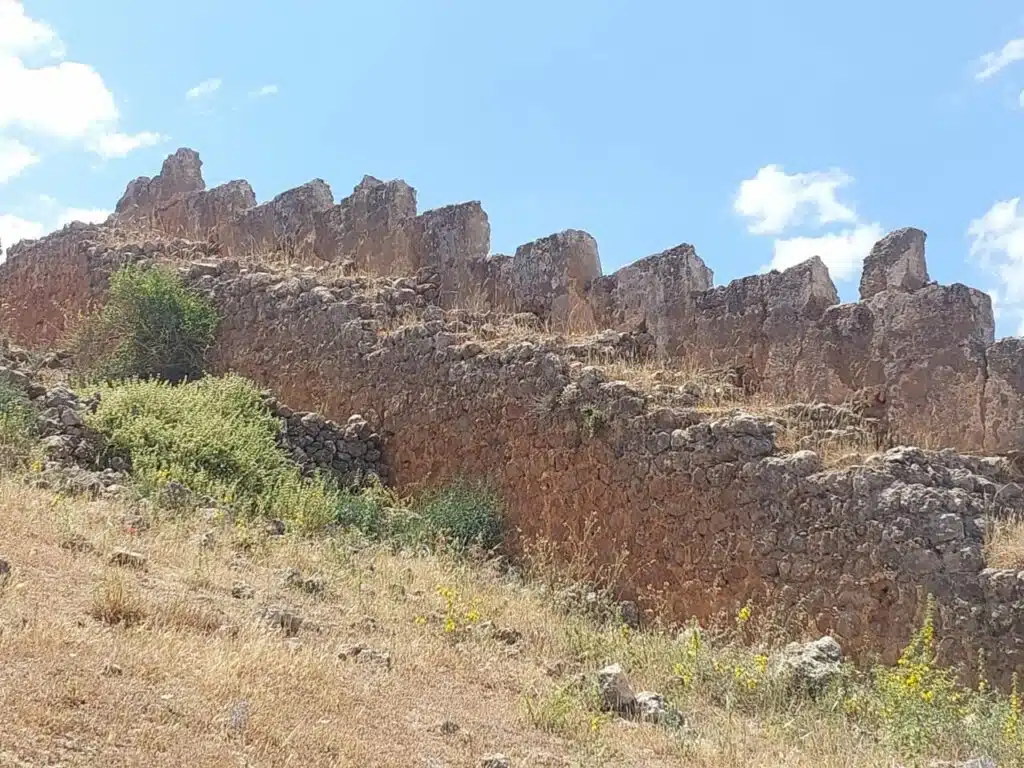 Meknès. Ce que l'on sait de la découverte de vestiges archéologiques à la kasbah El Nasrani Meknès. Ce que l'on sait de la découverte de vestiges archéologiques à la kasbah El Nasrani