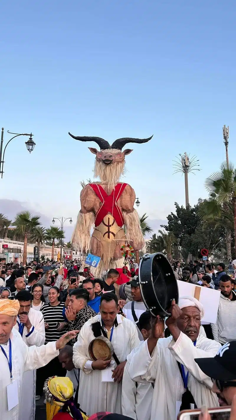 Carnaval Bu-ilmawen d’Agadir: Processus de modernisation d’une tradition réinventée Carnaval Bu-ilmawen d’Agadir: Processus de modernisation d’une tradition réinventée