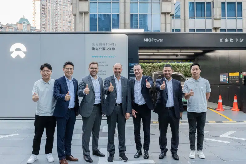 Mohcine Jazouli visite la NIO House à la Shanghai Tower Mohcine Jazouli visite la NIO House à la Shanghai Tower