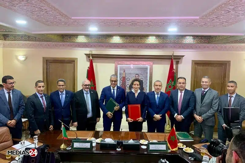 Signature de l'accord d'interconnexion électrique entre le Maroc et la Mauritanie Signature de l'accord d'interconnexion électrique entre le Maroc et la Mauritanie