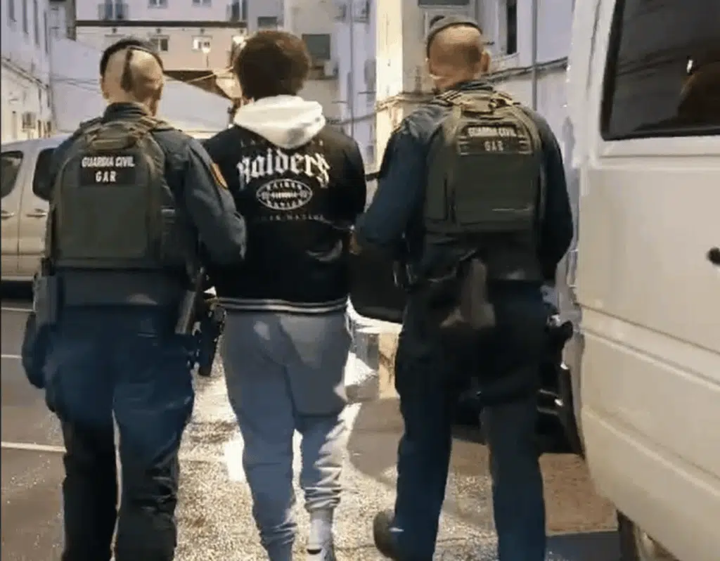 Espagne : arrestation d'un présumé partisan de Daech avec la collaboration de la DGST marocaine Espagne : arrestation d'un présumé partisan de Daech avec la collaboration de la DGST marocaine