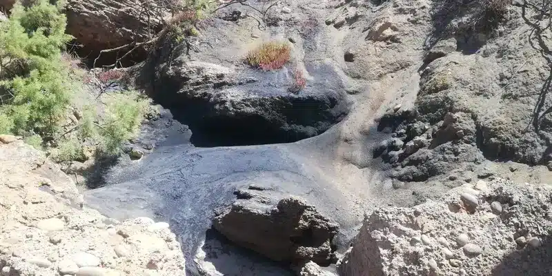 Steadright s'associe à Critical Foundation Metals pour le développement du projet de titane de Cap Juby trace noiratre de titane dans la région de cap Juby