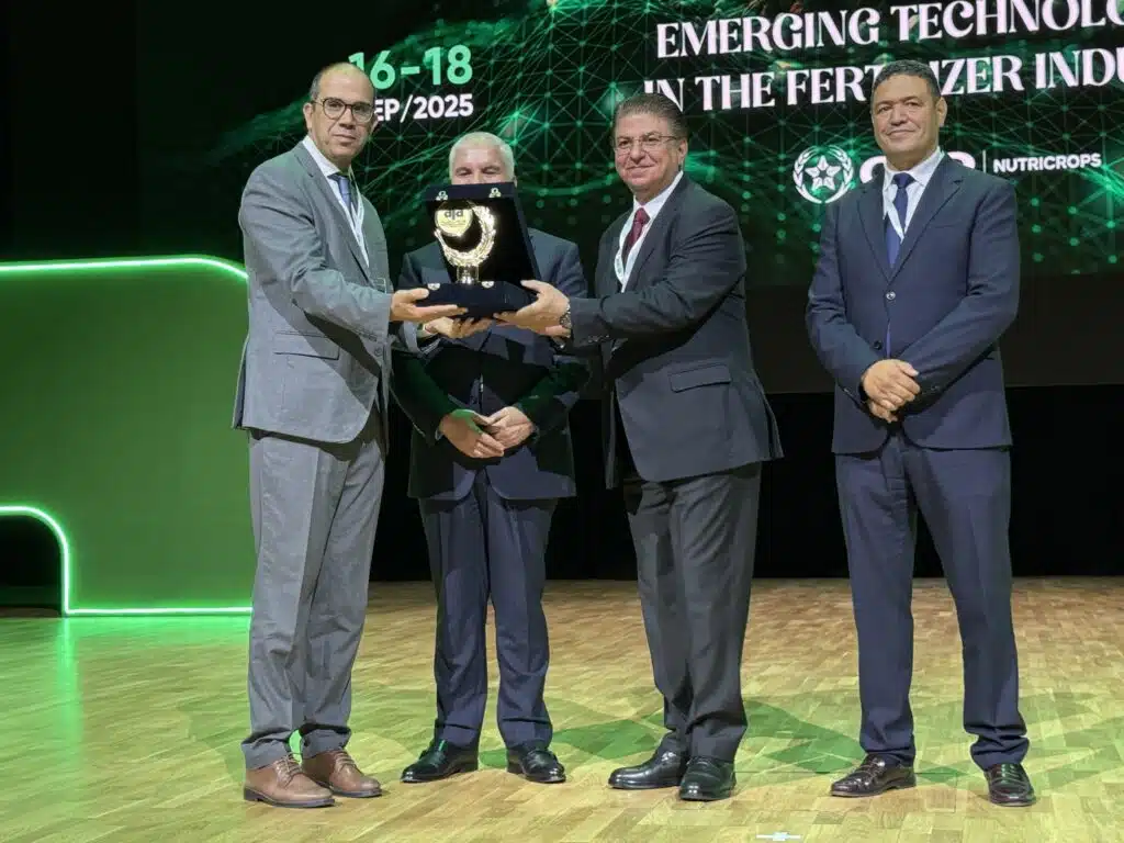 À Benguérir, UM6P et OCP mettent l’accent sur la prochaine génération d’engrais À Benguérir, UM6P et OCP mettent l’accent sur la prochaine génération d’engrais