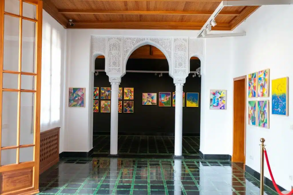 La Fondation Al Mada célèbre la première promotion de l’Académie des Arts La Fondation Al Mada célèbre la première promotion de l’Académie des Arts