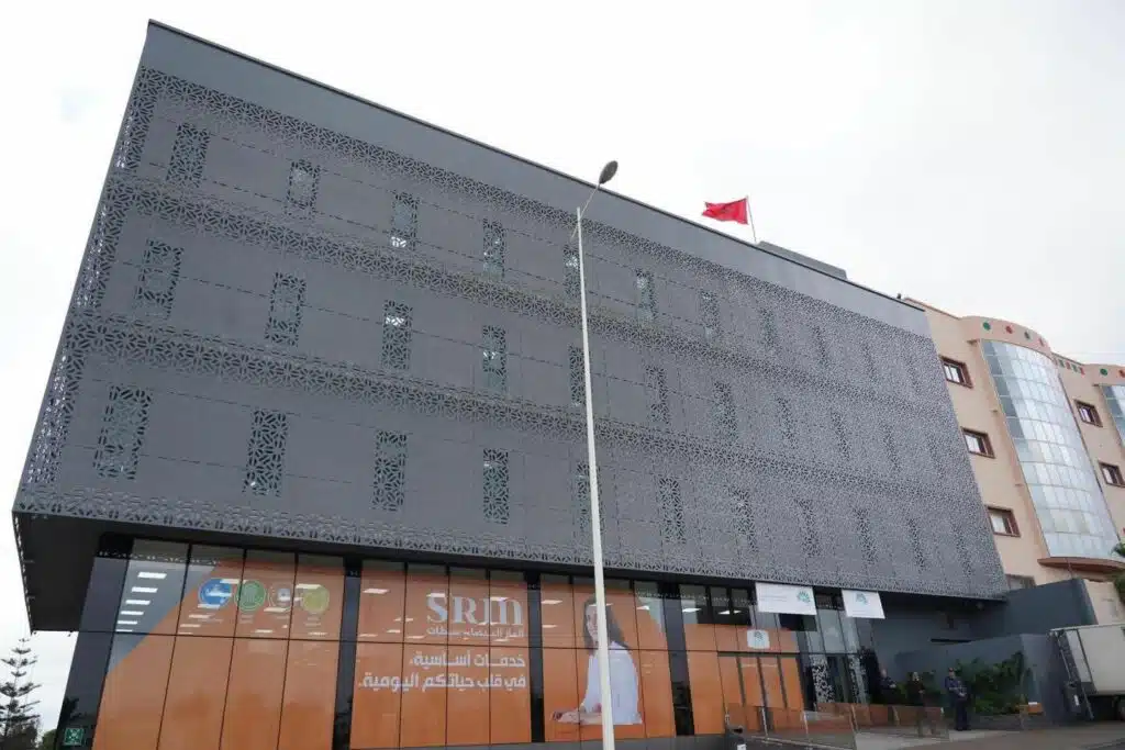 La SRM Casablanca-Settat plus proche de ses clients : services améliorés et présence territoriale renforcée La SRM Casablanca-Settat plus proche de ses clients : services améliorés et présence territoriale renforcée