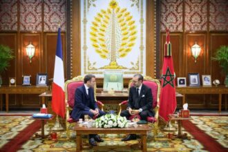Entretiens entre le Roi Mohammed VI et le Président Macron, le Souverain invité pour une visite d'Etat en France