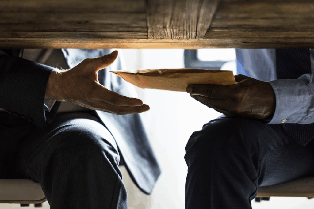 Aït Melloul : arrestation d’un commissaire de police pour chantage et corruption (DGSN)