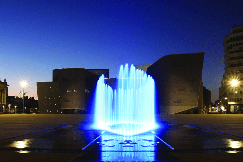 Casablanca. Du laboratoire d’architecture du XXe siècle à la capitale africaine contemporaine