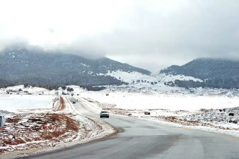 Pluies, rafales de vent et chutes de neige ce vendredi 8 mars