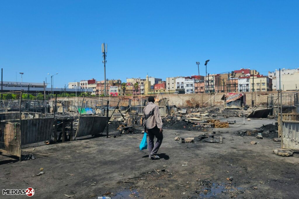 Incendie dans un camp de migrants à côté de la gare Ouled Ziane à Casablanca, pas de victimes