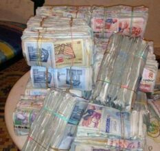 Un banquier tunisien dérobe 364 mille dinars avec un complice marocain