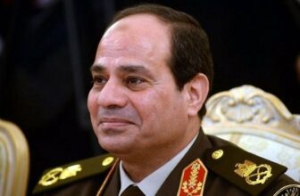 Egypte: Al-Sissi quitte l'armée pour se présenter à la présidentielle