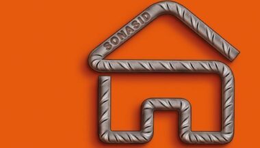 Sonasid sort la tête de l’eau