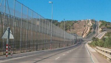 600 migrants tentent de forcer le passage vers Melilia