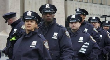 L’opération communication de la police de New York tourne au désastre