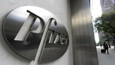 Pharmacie: Pfizer met 100 milliards sur la table pour AstraZeneca