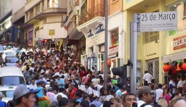 Sao Paulo: la rue &ldquo;Vinte e cinco de Março&rdquo;, point de chute historique des premiers Arabes au Brésil