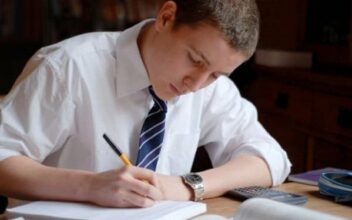 Les grandes écoles françaises pointées du doigt par le Financial Times