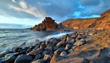 Îles Canaries : baisse récente de 45% de l'immigration irrégulière (Albares)