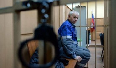 Mort du PDG de Total: interpellations et démissions en série en Russie