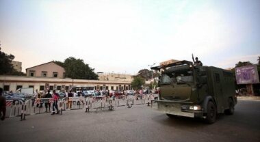 Egypte: attaque &ldquo;terroriste&rdquo; contre un bateau de la marine, 8 disparus