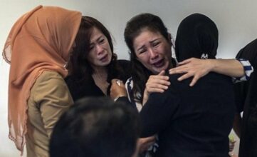 L'avion d'AirAsia probablement &ldquo;au fond de la mer&rdquo;