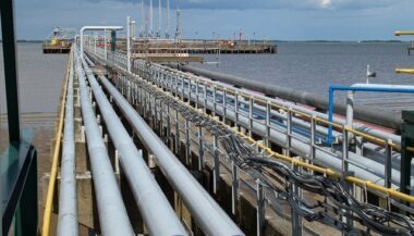 La baisse des prix du pétrole suscite des interrogations sur l'avenir de l'Algérie