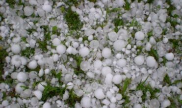 Pluie, grêle et neige lundi