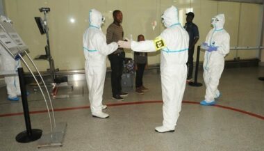 Louardi détaille le dispositif de détection d’Ebola