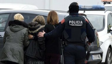 Crash A320: condoléances royales aux familles des victimes marocaines
