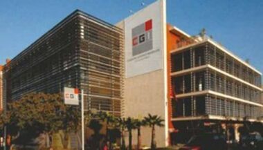 Bourse. Le titre CGI sera radié le 30 septembre 2015