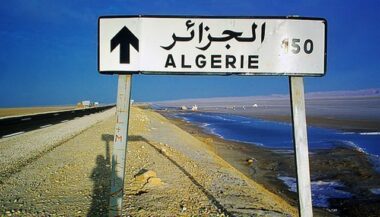 Algérie: Gel de tous les projets d'équipements à cause de la baisse des prix du pétrole