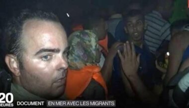 Vidéo. Quatre heures d'embarcation avec des réfugiés