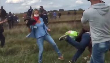 Le réfugié victime du croche-pied en Hongrie devient entraîneur en Espagne