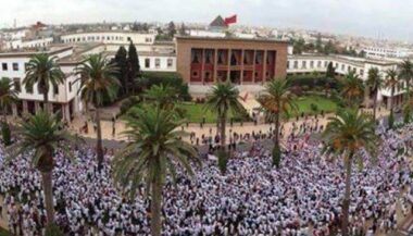 Un imposant sit-in des étudiants en médecine à Rabat