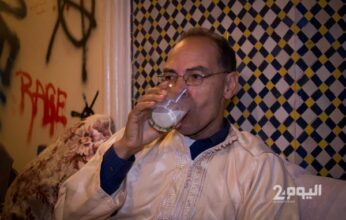 Levée de l’interdiction de circulation et maintien des accusations pour Maâti Monjib