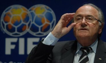 FIFA: suspendus, Blatter et Platini font appel