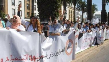 Impressionnante démonstration de force des étudiants en médecine à Rabat